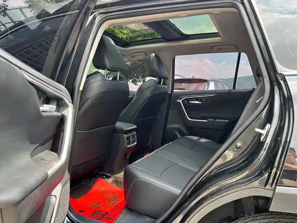 Toyota Wildlander 2024