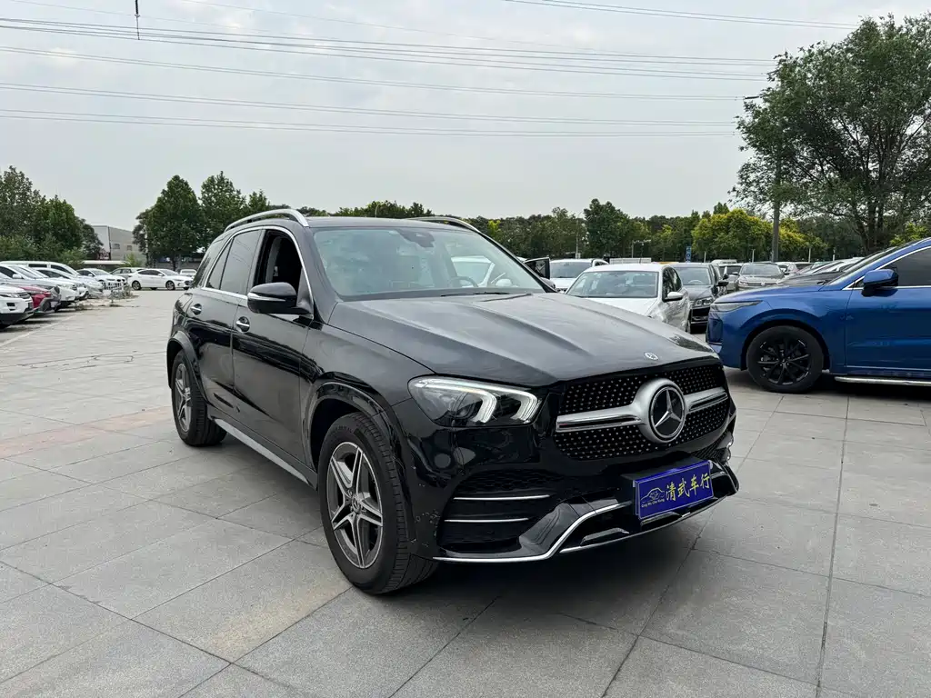 Mercedes-Benz GLE 2019 — фото 3