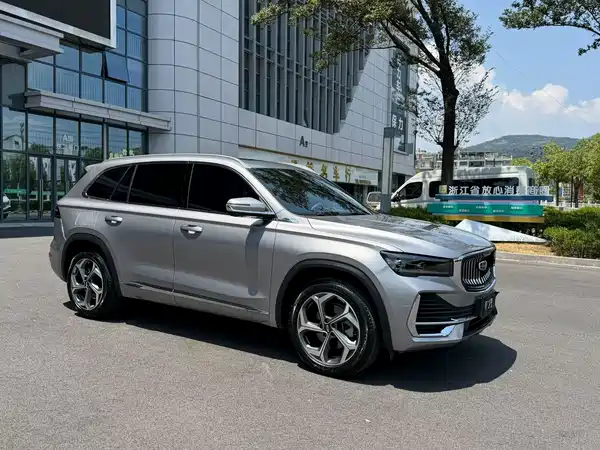 Geely Xingyue L 2024