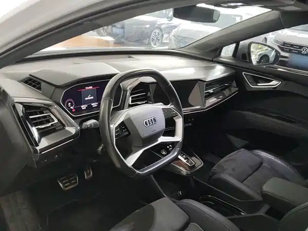 Audi Q4 E-Tron 2023