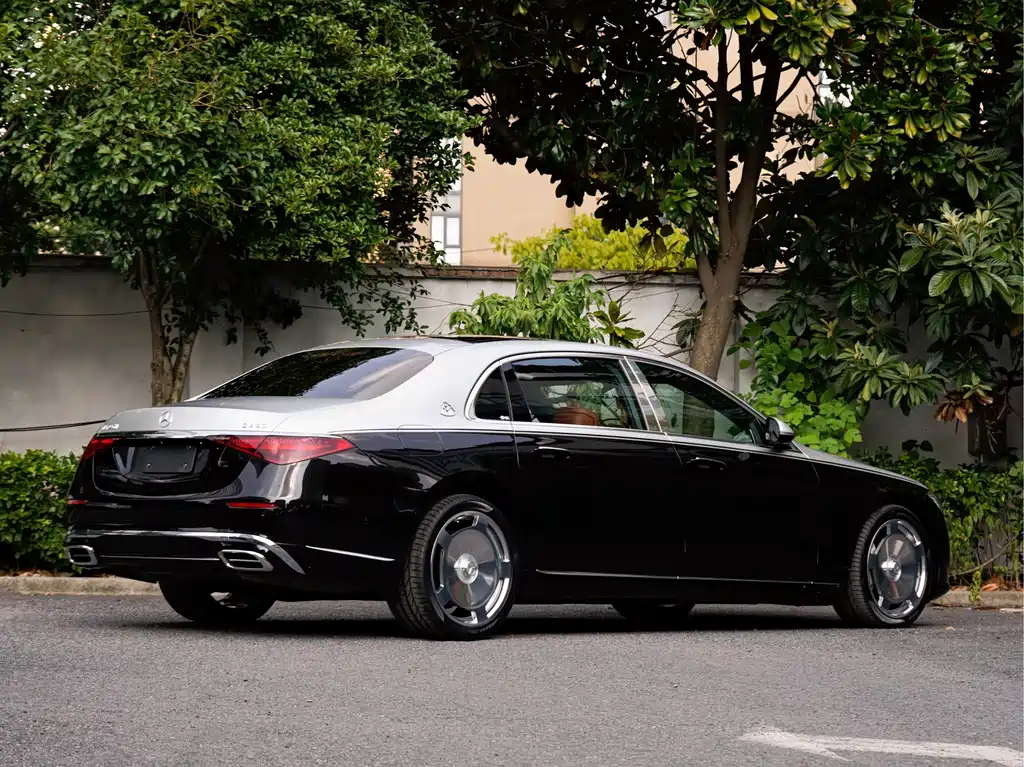 Mercedes-Benz Maybach S-Class 2024