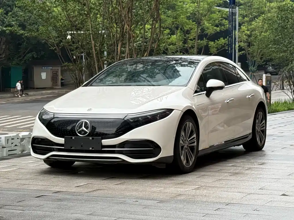 Mercedes-Benz EQS 2024