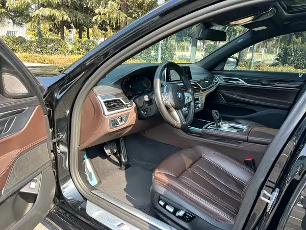 BMW 7 Series 2019
