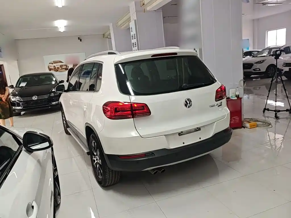 Volkswagen Tiguan 2015