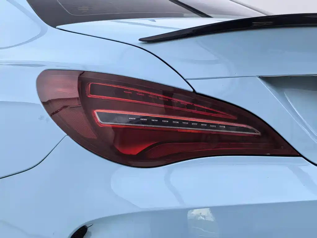 Mercedes-Benz CLA 2018 — фото 25