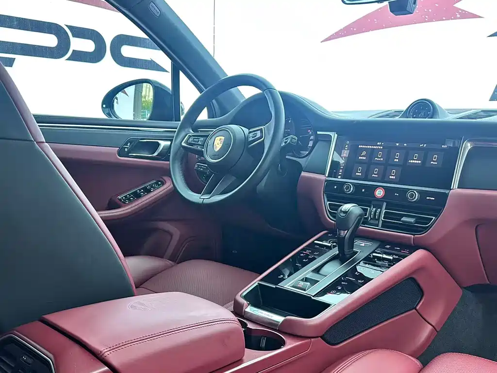 Porsche Macan 2022 — фото 23