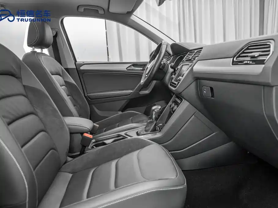 Volkswagen Tiguan L 2018 — фото 15
