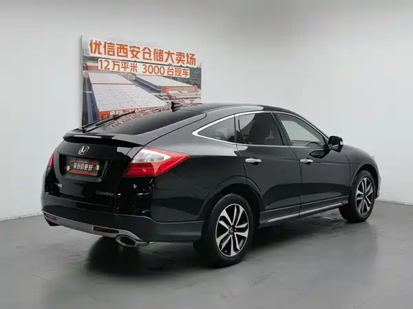 Honda Crosstour 2016