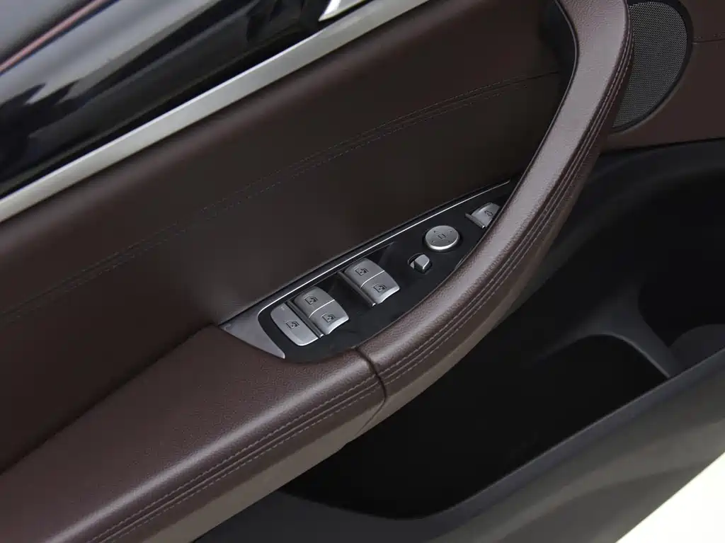 BMW X4 2019 — фото 10