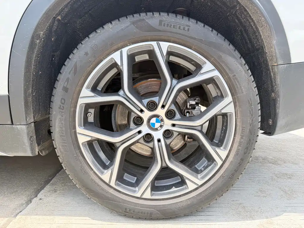 BMW X1 2022 — фото 9