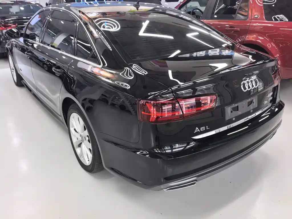 Audi A6L 2018 — фото 10