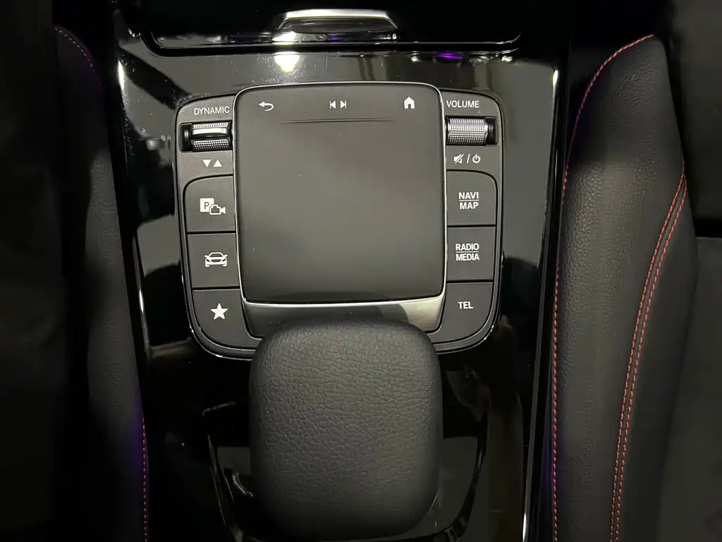 Mercedes-Benz CLA 2020 — фото 20