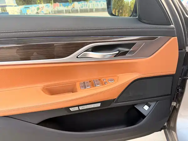 BMW 7 Series 2016