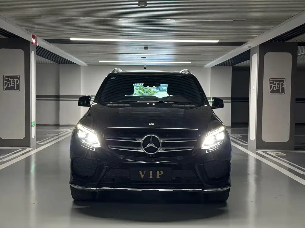 Mercedes-Benz GLE 2019 — фото 2
