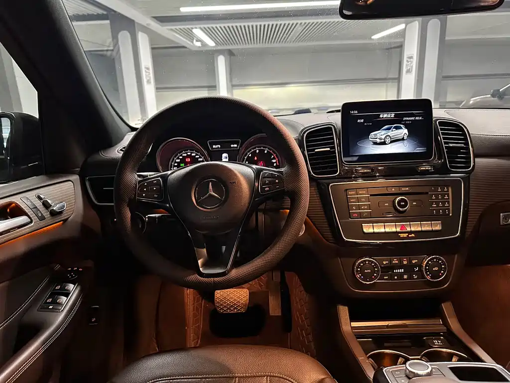 Mercedes-Benz GLE 2019 — фото 11