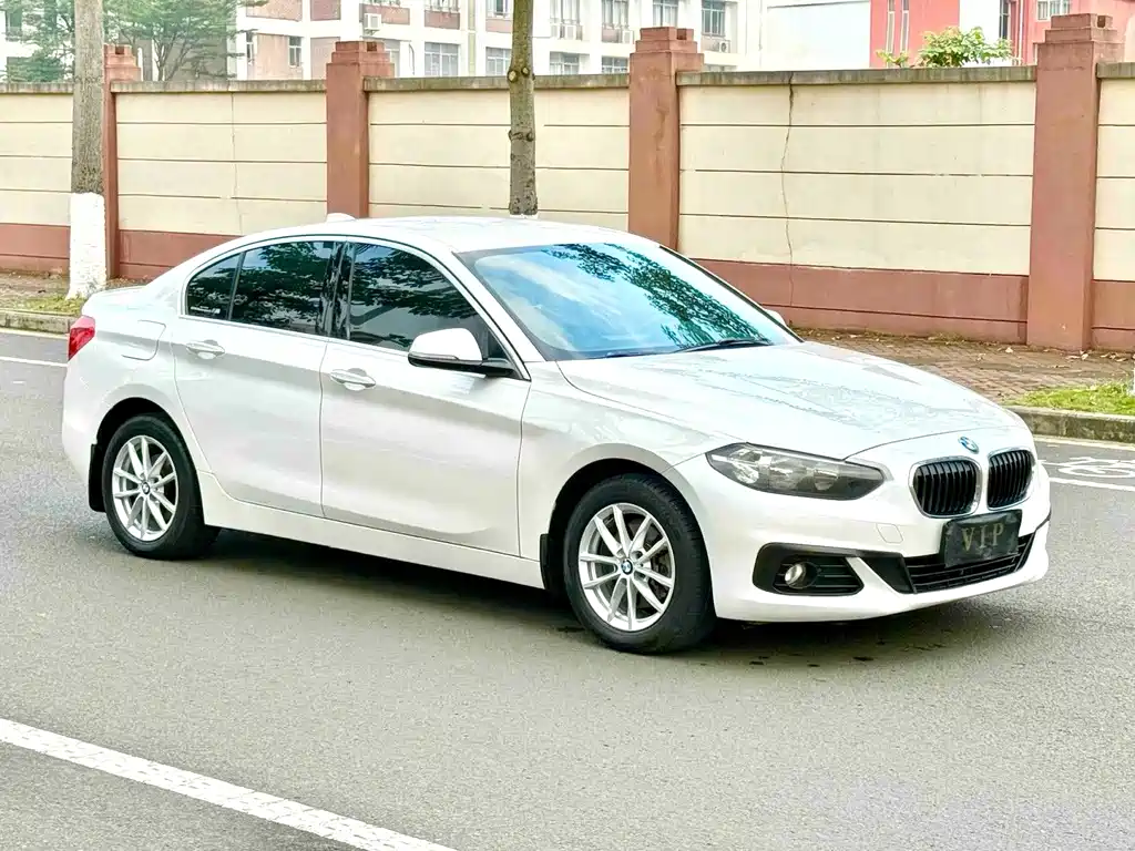 BMW 1 Series 2017 — фото 3