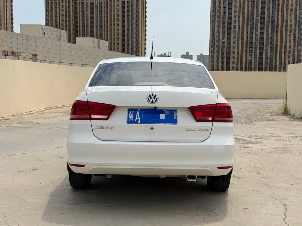 Volkswagen Santana 2014