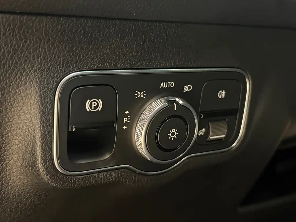 Mercedes-Benz GLB 2020 — фото 13