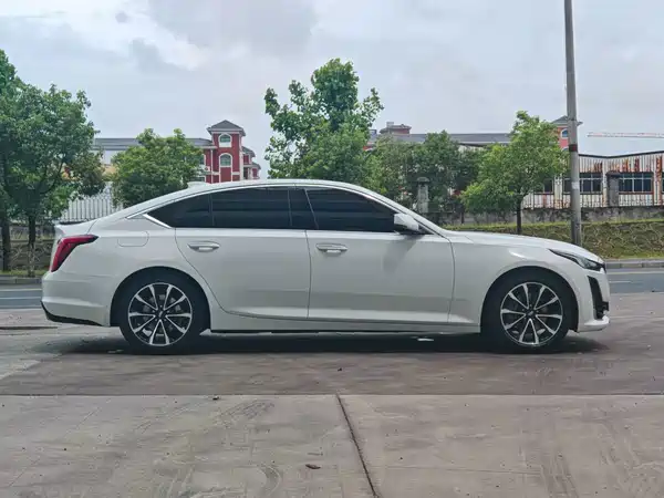 Cadillac CT5 2022