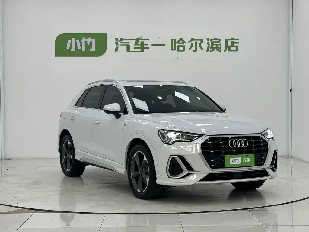 Audi Q3 2023 — фото 3