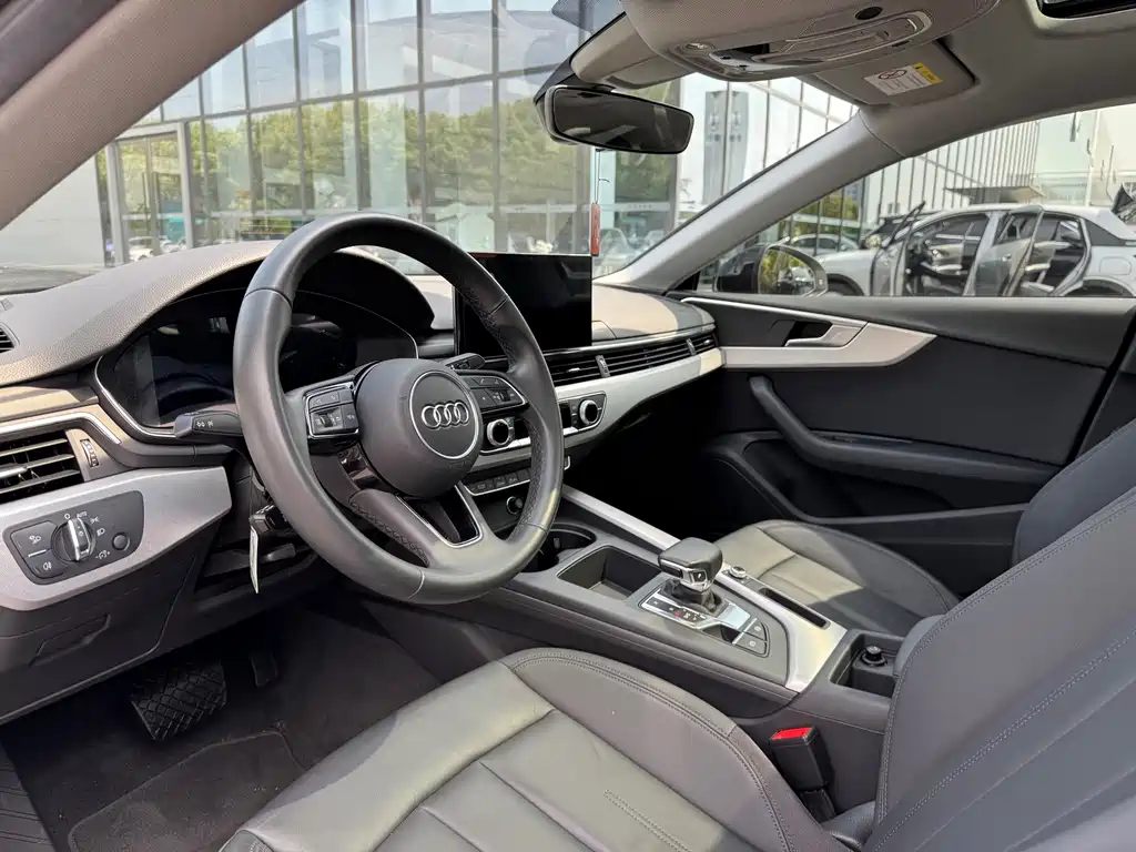Audi A5 2021 — фото 17