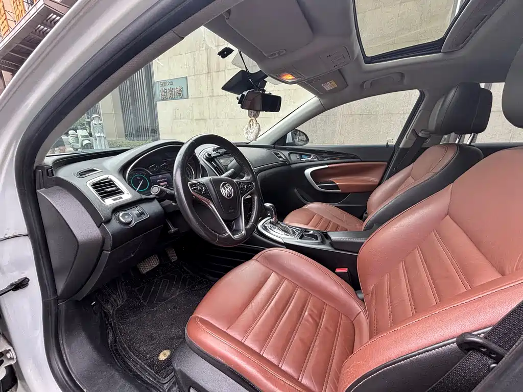 Buick Regal 2014 — фото 12