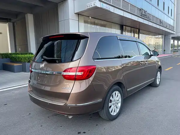 Buick GL8 2019