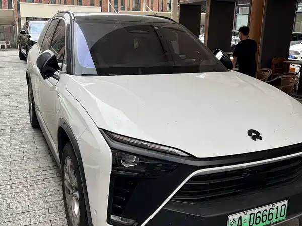 NIO ES8 2020