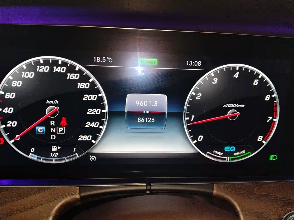 Mercedes-Benz E-Class 2020 — фото 12