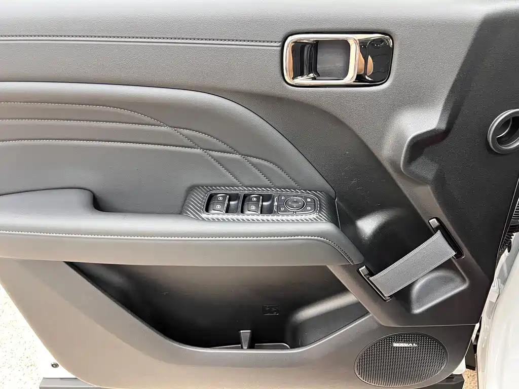 Haval Raptors New Energy 2025 — фото 12
