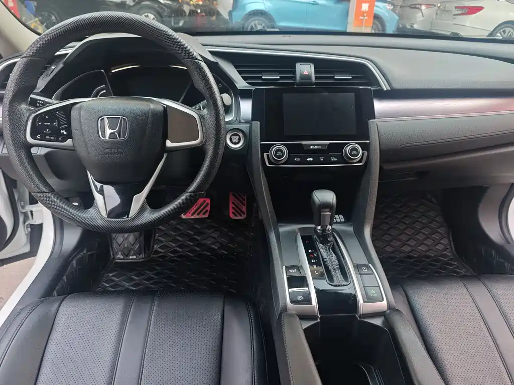 Honda Civic 2016 — фото 13