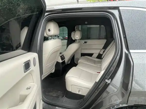 Li Auto L6 2024