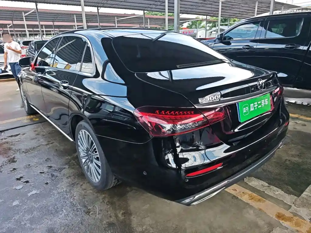 Mercedes-Benz E-Class 2023
