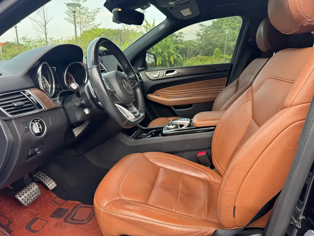 Mercedes-Benz GLE Coupe AMG 2019 — фото 10