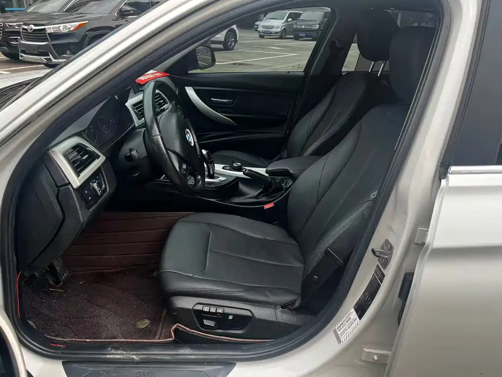 BMW 3 Series 2015