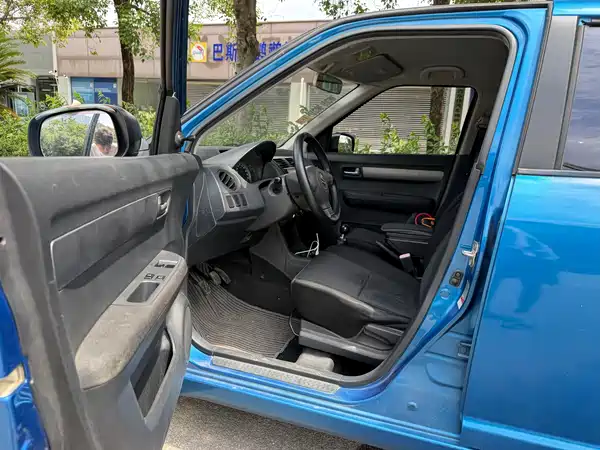 Suzuki Swift 2011