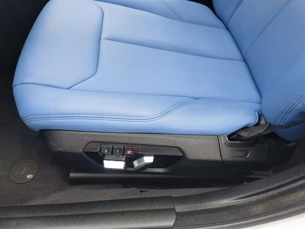 BMW 4 Series 2017 — фото 20