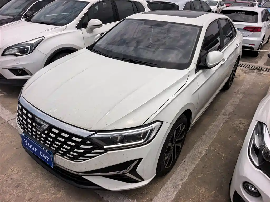 Jetta VA7 2025