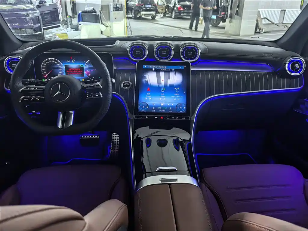 Mercedes-Benz GLC 2023 — фото 24