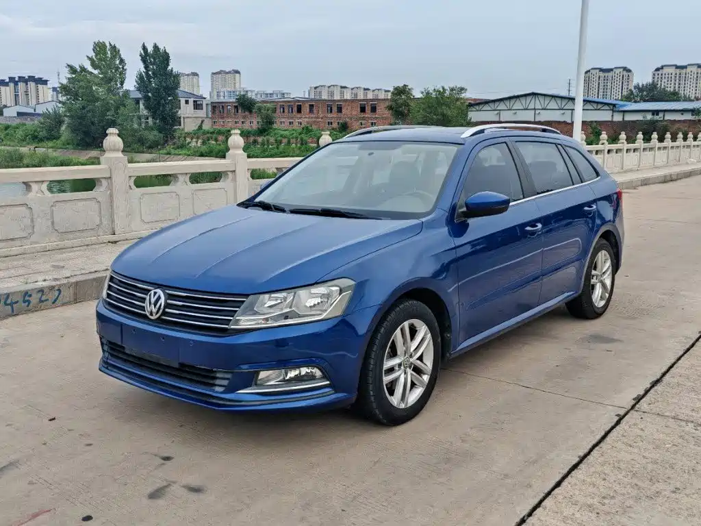 Volkswagen Gran Lavida 2015