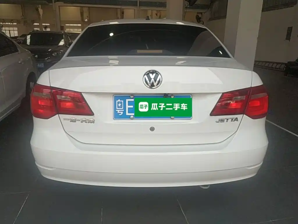 Volkswagen Jetta 2015