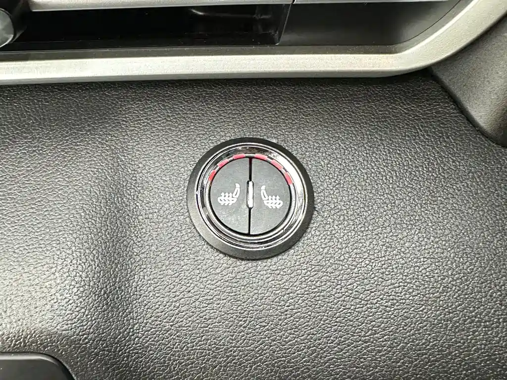 Hyundai Elantra 2023 — фото 15