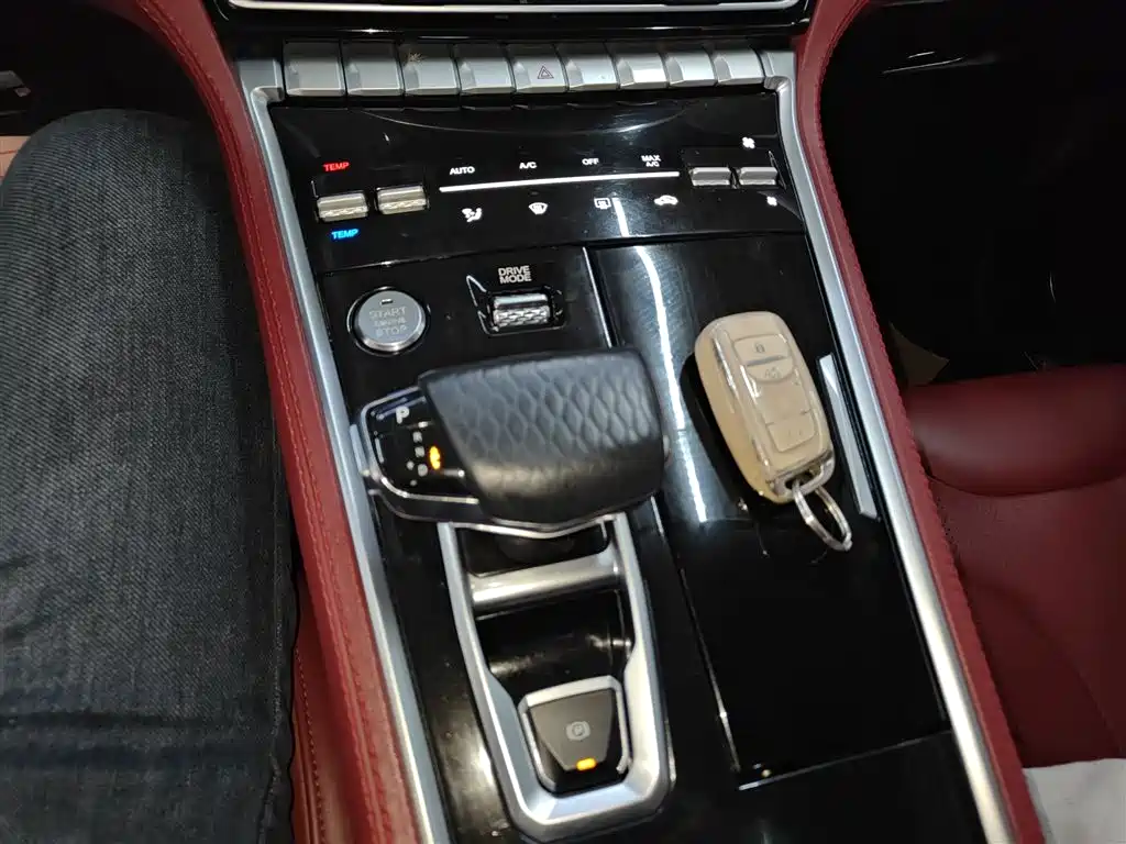 Changan CS85 COUPE 2021 — фото 11