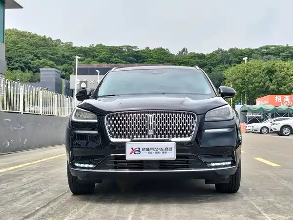 Lincoln Corsair 2023