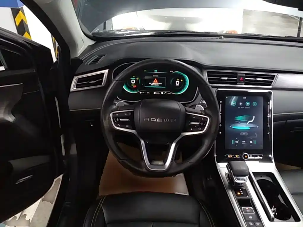 Roewe RX5 New Energy 2021 — фото 11