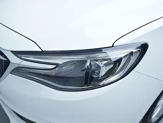 Buick Excelle 2022 — фото 10