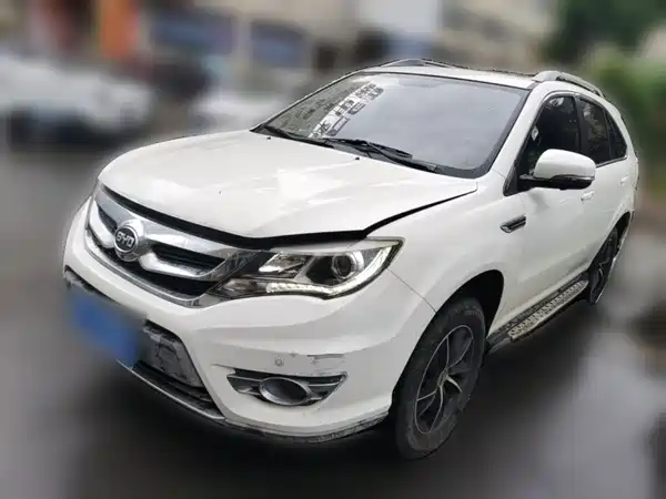 BYD S7 2016
