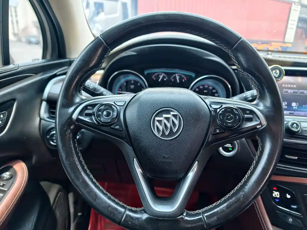 Buick Envision Plus 2017 — фото 18