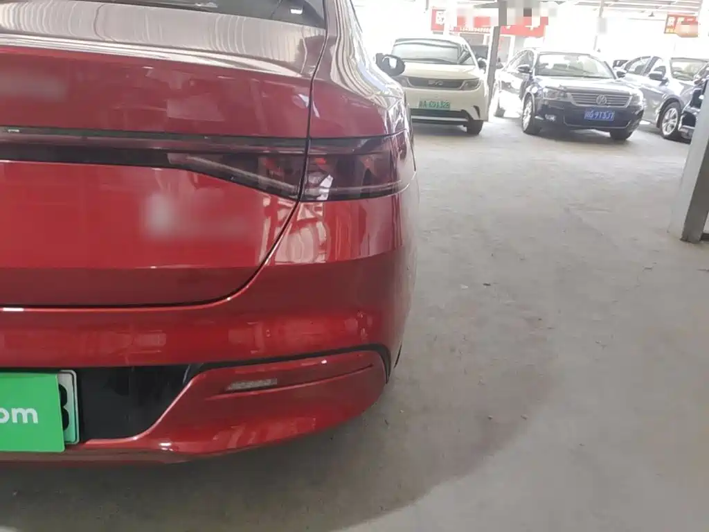 BYD Qin PLUS 2023 — фото 8