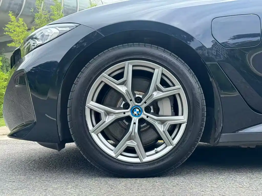 BMW i3 2024 — фото 13